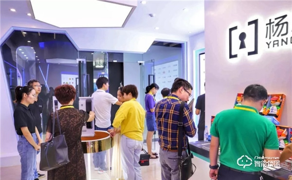 中山小欖五金鎖具博覽會上,楊格實力圈粉 中山小欖五金鎖具博覽會上,楊格實力圈粉