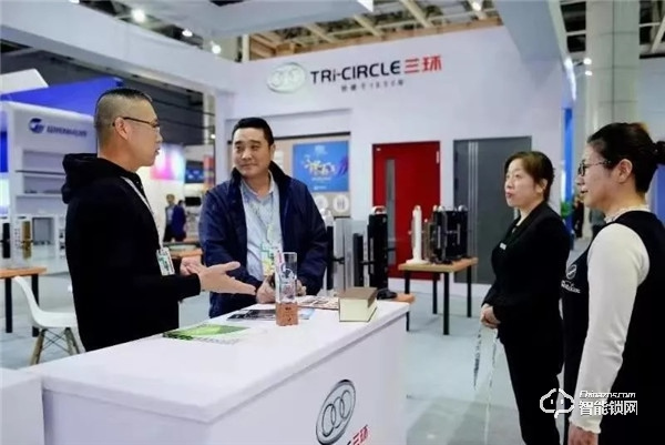 三環(huán)參加世界工業(yè)設(shè)計(jì)大會(huì) 高性能斷橋鋁入戶門獲獎(jiǎng)