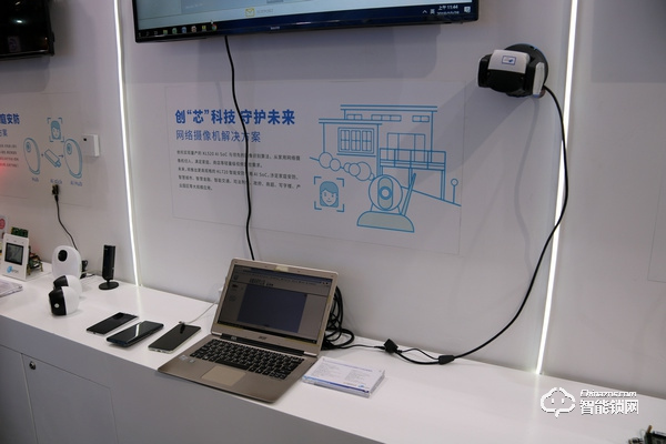 耐能安博會(huì)觀察：從智能門鎖、網(wǎng)絡(luò)攝像機(jī)到AI芯片，智能安防應(yīng)用加速