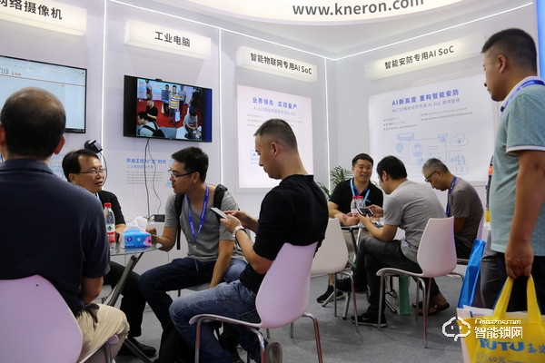 耐能安博會(huì)觀察：從智能門鎖、網(wǎng)絡(luò)攝像機(jī)到AI芯片，智能安防應(yīng)用加速