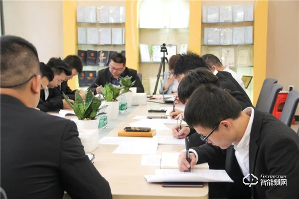 服務(wù)贏天下 技術(shù)拓未來｜皇家金盾智能鎖內(nèi)部培訓(xùn)會(huì)圓滿結(jié)束