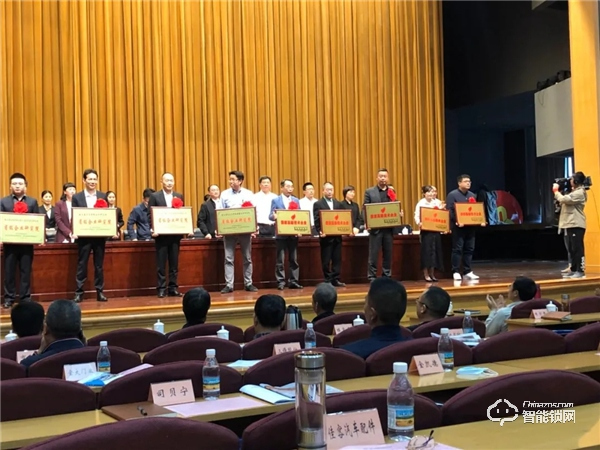 恭賀巨力安防科技,榮獲“國家高新技術(shù)企業(yè)”證書 恭賀巨力安防科技,榮獲“國家高新技術(shù)企業(yè)”證書