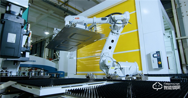 永康市工業大會隆重召開,王力榮獲國家級綠色工廠等三項殊榮 永康市工業大會隆重召開,王力榮獲國家級綠色工廠等三項殊榮