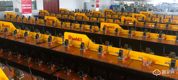 家門口的智能家居!樸墅指靜脈智能鎖給您更安全的守護! 家門口的智能家居!樸墅指靜脈智能鎖給您更安全的守護!