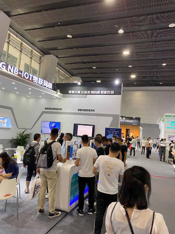 廣州建博會(huì)首日||天誠(chéng)5G NB-IOT物聯(lián)網(wǎng)鎖成為行業(yè)引領(lǐng)者，科技創(chuàng)新締造民族品牌