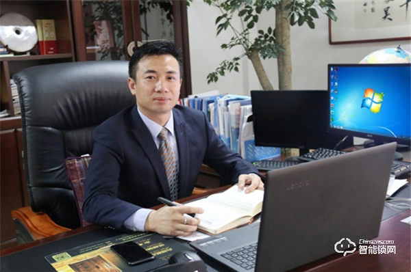 久邦智能鎖,用辦大學(xué)的思維澆灌企業(yè) 久邦智能鎖,用辦大學(xué)的思維澆灌企業(yè)