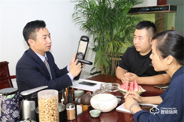 久邦智能鎖,用辦大學(xué)的思維澆灌企業(yè) 久邦智能鎖,用辦大學(xué)的思維澆灌企業(yè)