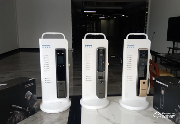 皇家金盾人臉鎖與安樂窩服務平臺達成戰略合作，強強聯手共建智慧家庭生態鏈