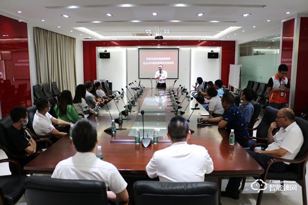 質(zhì)量標(biāo)桿企業(yè)參觀學(xué)習(xí)交流團(tuán)蒞臨櫻花智能鎖總部考察交流 質(zhì)量標(biāo)桿企業(yè)參觀學(xué)習(xí)交流團(tuán)蒞臨櫻花智能鎖總部考察交流