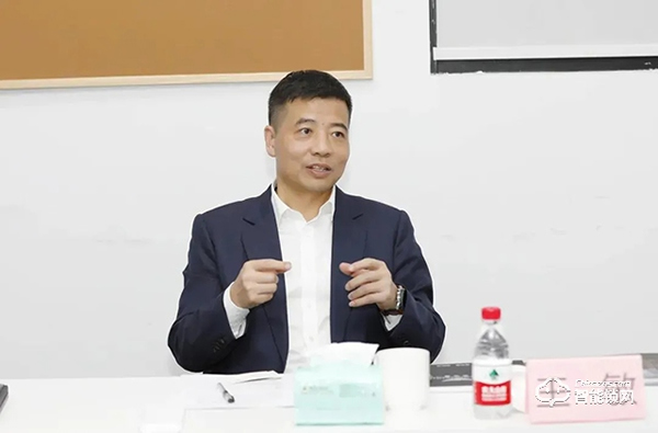 杭州市濱江區(qū)區(qū)委書記王敏帶隊調(diào)研德施曼，強調(diào)政企聯(lián)動，共同打造濱江智能鎖百億產(chǎn)業(yè)