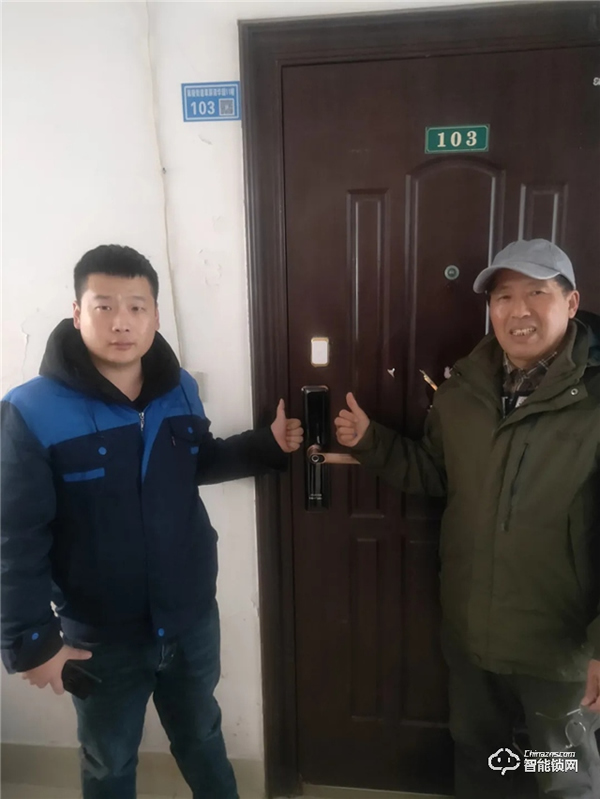 安嘉智能鎖聯手京東 | 關愛老人，惠民進小區