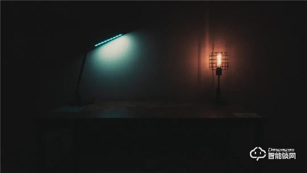 飛利浦智能鎖，為你構建賽博朋克味的家居空間！