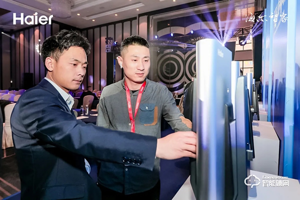 巨頭生態(tài)新格局!海爾智能門(mén)鎖全球渠道伙伴盛會(huì)隆重舉行 巨頭生態(tài)新格局!海爾智能門(mén)鎖全球渠道伙伴盛會(huì)隆重舉行