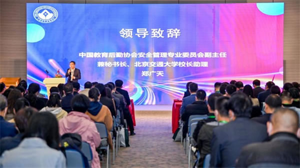 掌門物聯聯網型智能門鎖全新產品理念亮相CCLE2021后勤展,人氣爆棚! 掌門物聯聯網型智能門鎖全新產品理念亮相CCLE2021后勤展,人氣爆棚!