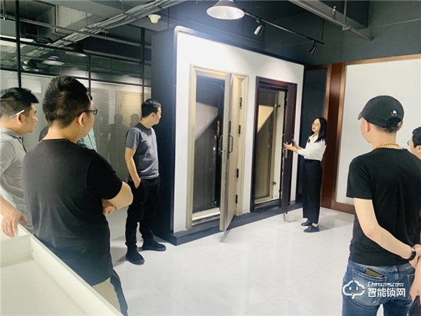 亞太天能首個智能門產業培訓基地落地永康！