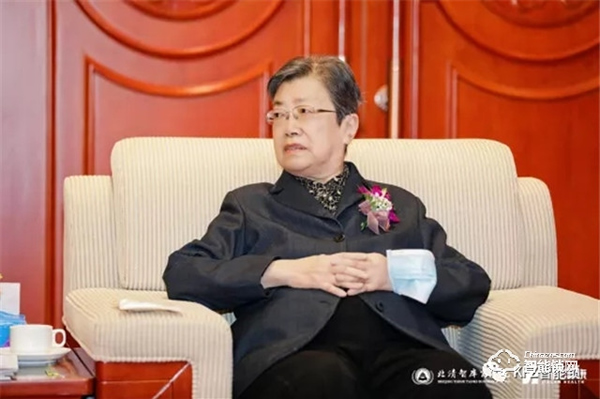 KFZ智能鎖品牌榮獲2021年度“北清中國品牌創(chuàng)新百強”金龍獎，領(lǐng)軍品牌獎