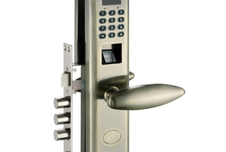 智能門鎖如何安裝啊？