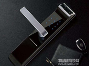 鎖業(yè)指紋密碼鎖的電池使用壽命多久?