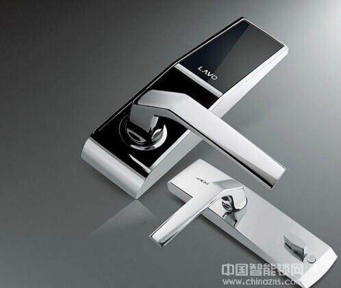 能防止假指紋的指紋鎖