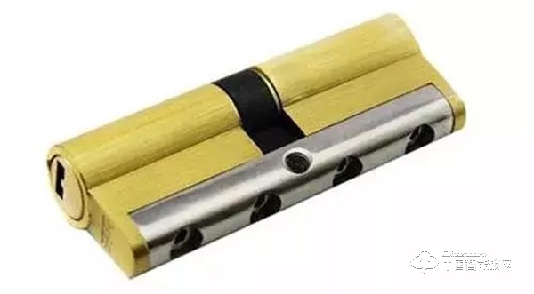 真真假假分不清楚？是時候為“假插芯”正名了！