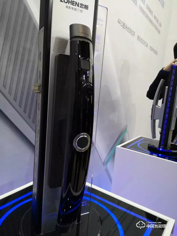 近百個智能鎖品牌上海建博會爭奇斗艷，這些新技術和黑科技成關注焦點