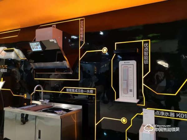 近百個智能鎖品牌上海建博會爭奇斗艷，這些新技術和黑科技成關注焦點