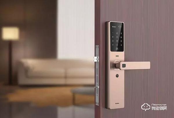 智能鎖真的安全嗎？防止小偷尾隨，智能鎖這樣選才放心