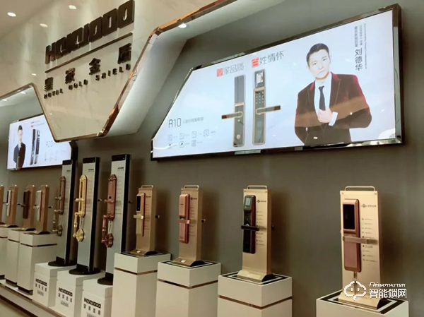 堅(jiān)朗海貝斯用心打磨產(chǎn)品、皇家金盾年產(chǎn)能達(dá)40萬(wàn)、銳吉將攜多款魔鏡亮相建博會(huì)