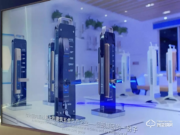 堅(jiān)朗海貝斯用心打磨產(chǎn)品、皇家金盾年產(chǎn)能達(dá)40萬(wàn)、銳吉將攜多款魔鏡亮相建博會(huì)