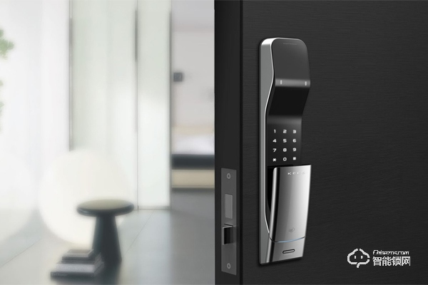 在智能鎖等智能家居大爆發的時代，安全問題是十分嚴峻的