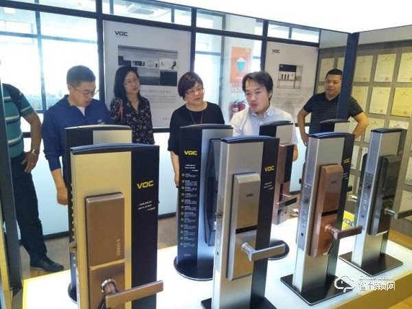 中國智能鎖行業(yè)考察第一站中立、通用智能鎖