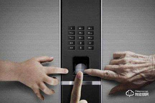 智能鎖的功用品種層出不窮 技能創(chuàng)新日益精進