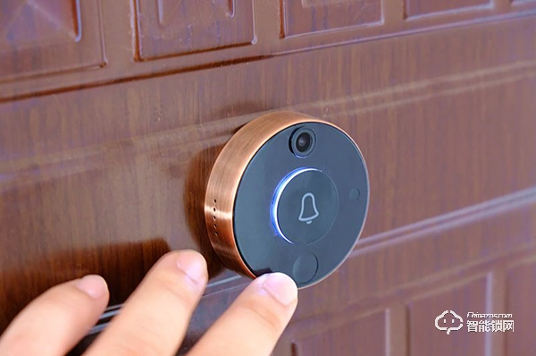 智能門鎖進入3.0時代 貓眼功能成獲客利器
