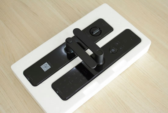 選購(gòu)智能門鎖時(shí)需要注意些什么？