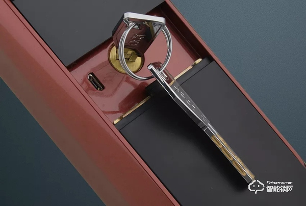 智能鎖為什么還要配備機(jī)械鑰匙?