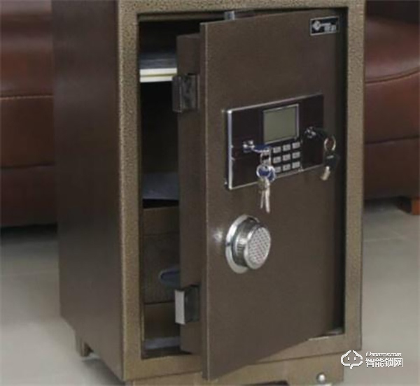 保險(xiǎn)柜密碼鎖怎么開
