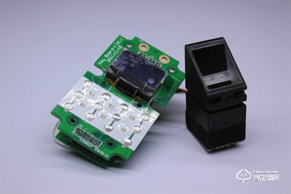 智能門(mén)鎖指紋模塊的三個(gè)特點(diǎn)