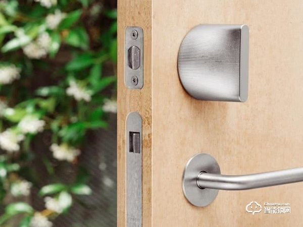 挑選智能門鎖時(shí)，你是否存在這些顧慮？