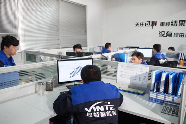 因特智能鎖加入上市公司頂固后，為何自稱花費(fèi)如流水一般？