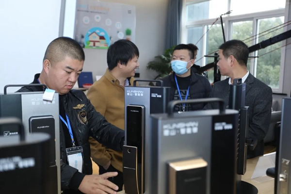 在線觀看突破42萬人!探鎖·無止境2021琨山智能鎖新品發(fā)布會圓滿結(jié)束!