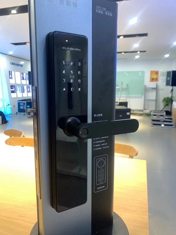 在線觀看突破42萬人!探鎖·無止境2021琨山智能鎖新品發(fā)布會圓滿結(jié)束!