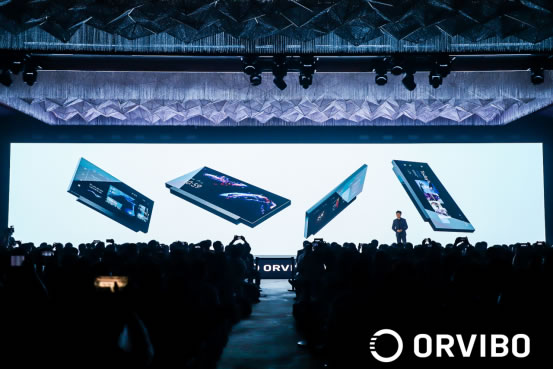 歐瑞博發布年度旗艦新品全景屏智能中控面板，原生支持5G通信和主動智能AI交互