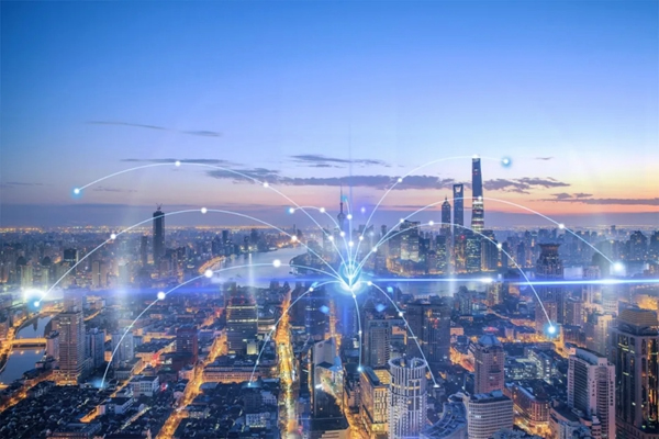 簽約了！萬佳安戰略聯合左鄰，按下智慧城市快進鍵