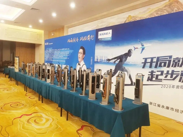 簽約客戶400+，現場成交2w+把，超人智能鎖招商會三省燃爆，背后邏輯是什么？