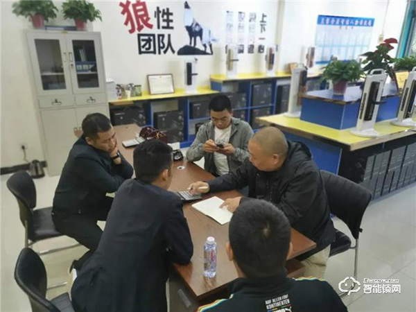 皇家金盾廣河旗艦店怎么做到小區(qū)推廣20天賣出三百多把智能鎖