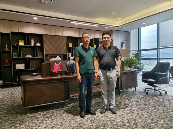 天固考察團(tuán)，我們在路上