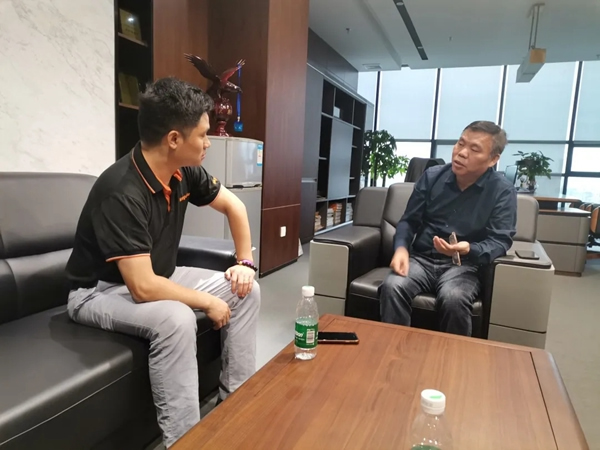 天固考察團(tuán)，我們在路上