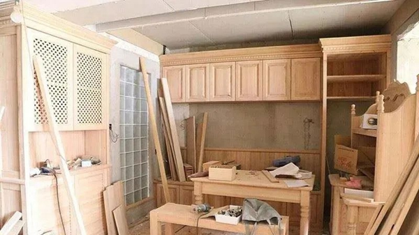 BSPH智能家居：這種智能衣柜打工人也能買得起