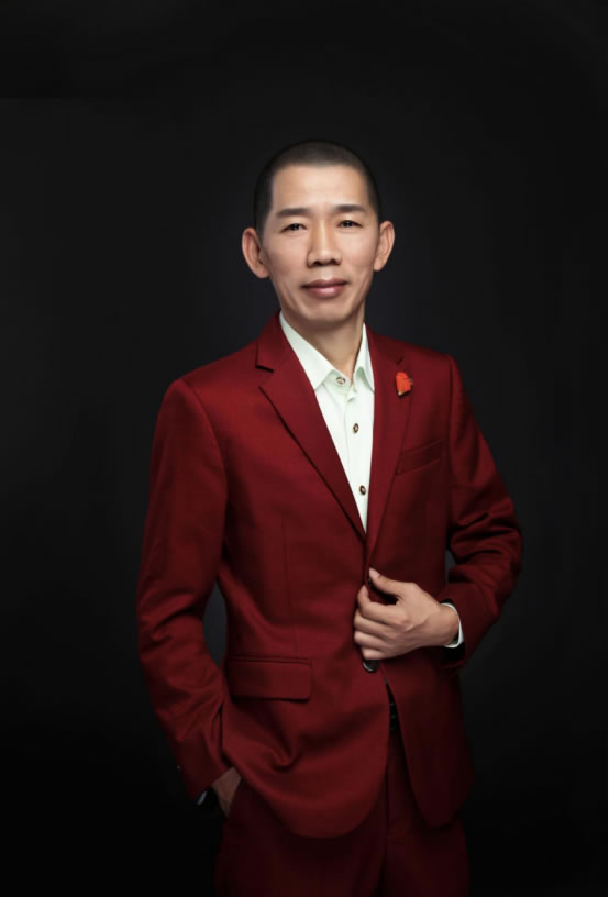 楊格20周年系列 | 楊官貴董事長專訪：專注智能鎖20年，鑄就行業(yè)輝煌