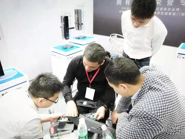 多特指紋鎖2019年展會(huì)在廣州保利世貿(mào)博覽館圓滿收官
